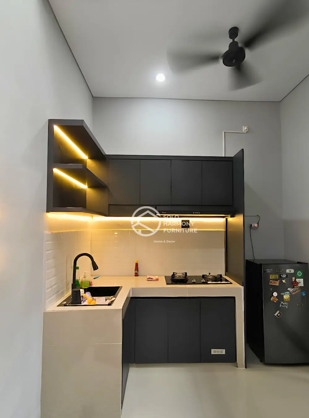 Kitchen Set Minimalis — Kitchen Set foto 2 di Klaten