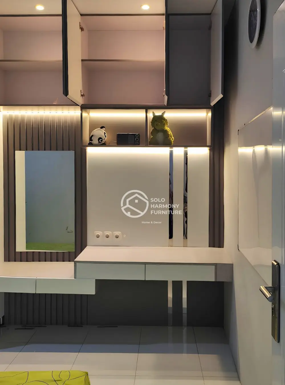 Furnitur Kamar Multifungsi Terintegrasi — Lemari foto 5 di Jebres, Solo