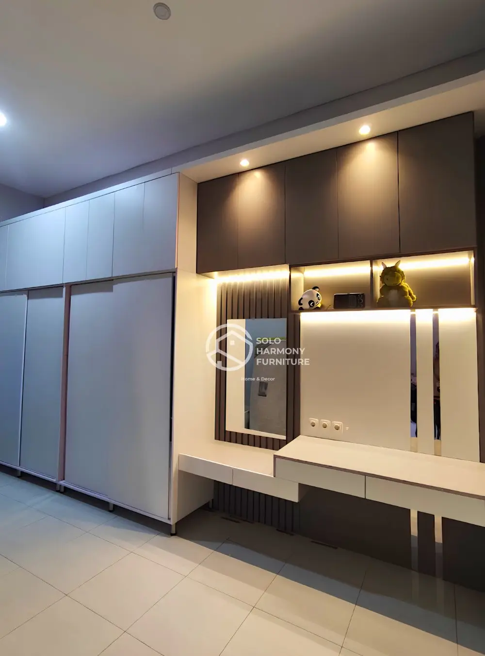 Furnitur Kamar Multifungsi Terintegrasi — Lemari foto 9 di Jebres, Solo
