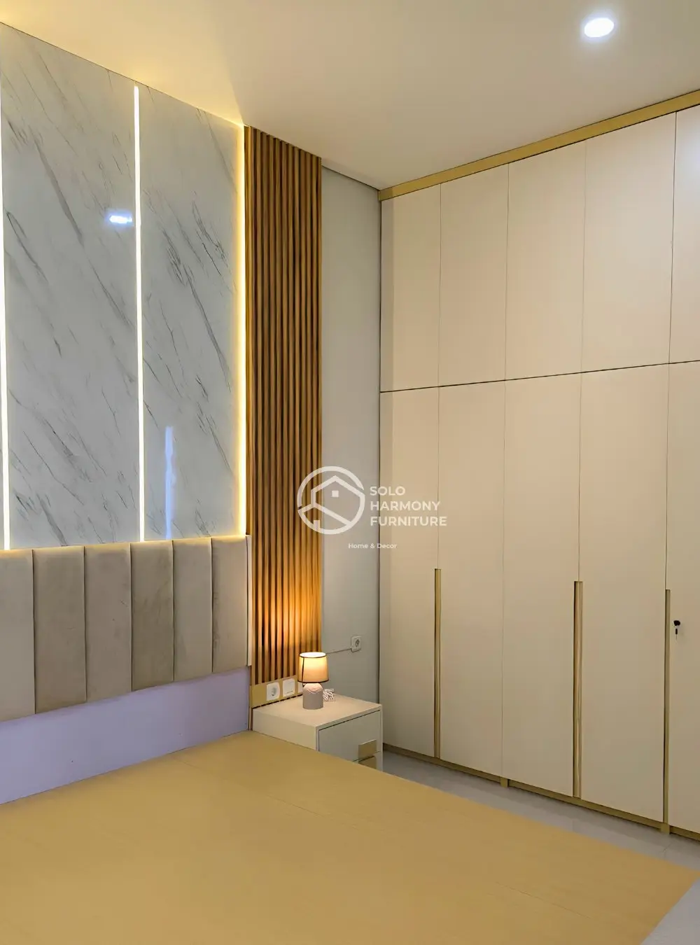 Set Kamar Tidur Utama Japandi Mewah — Interior foto 4 di Casablanca Signature Singopuran, Sukoharjo