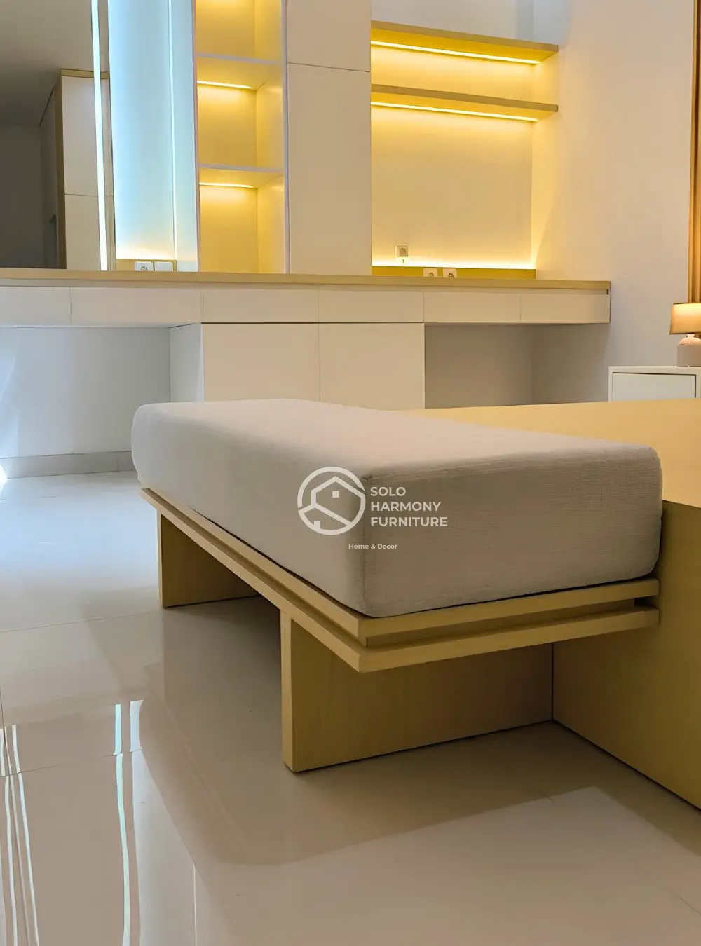 Set Kamar Tidur Utama Japandi Mewah — Interior foto 7 di Casablanca Signature Singopuran, Sukoharjo