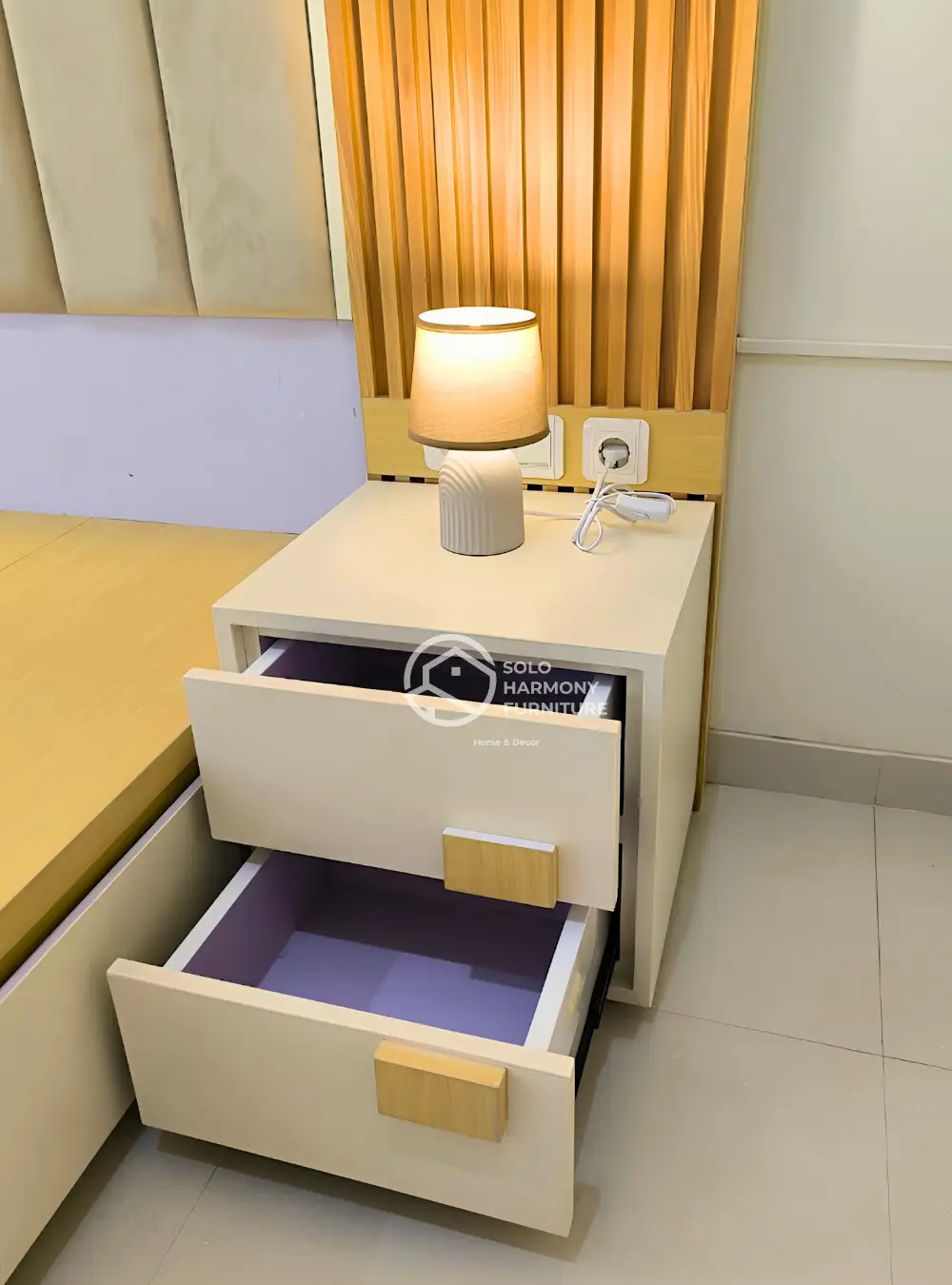 Set Kamar Tidur Utama Japandi Mewah — Interior foto 8 di Casablanca Signature Singopuran, Sukoharjo