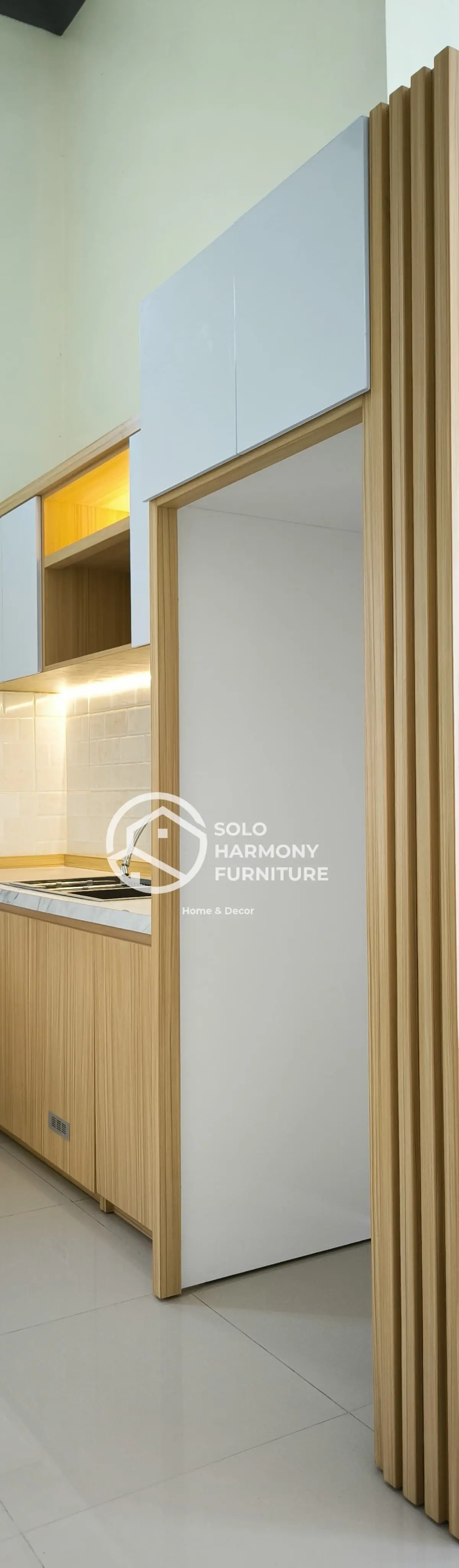 Kitchen Set Kitchenset  Japandi di Klaten — Solo Harmony Furniture
