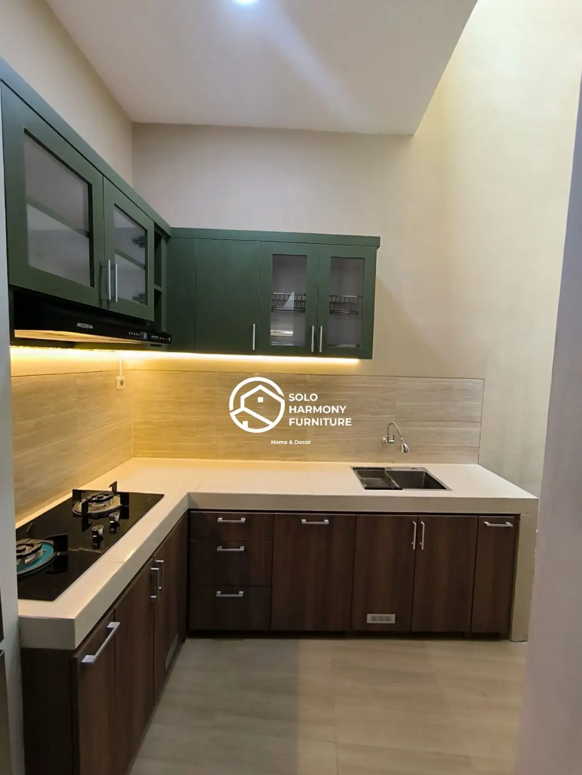 Kitchen Set Kitchenset Kontemporer di Solo — Solo Harmony Furniture