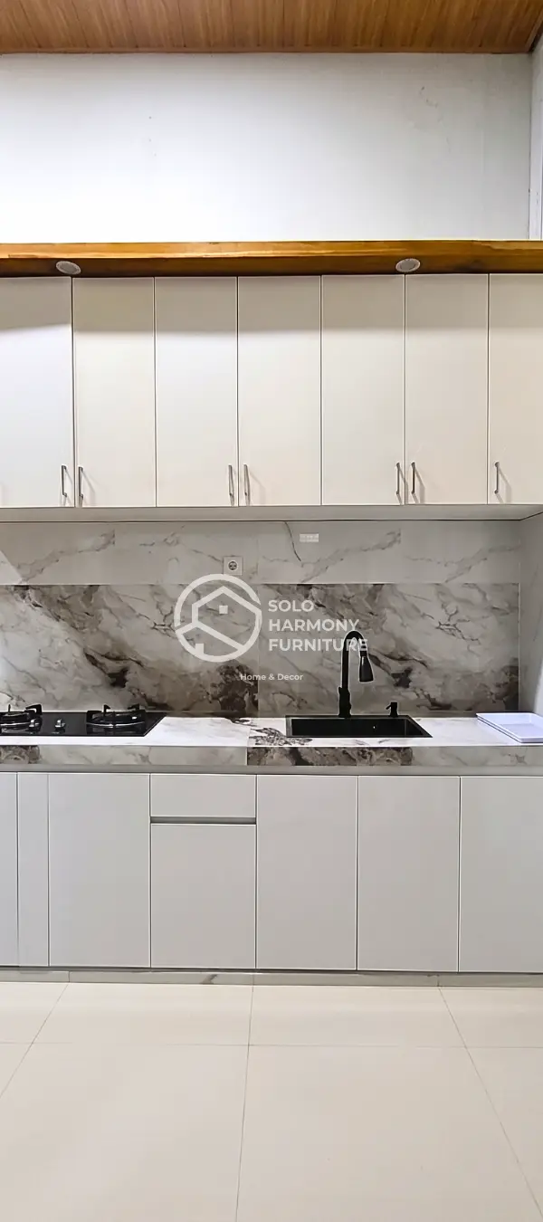Kitchen Set Kitchenset Atas bawah minimalis modern di Colomadu, Karanganyar — Solo Harmony Furniture