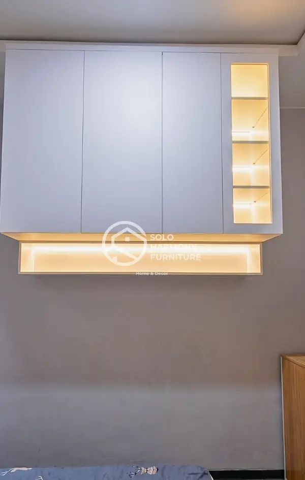 Lemari Custom Almari Gantung di Plam Regency, Colomadu, Karanganyar — Solo Harmony Furniture
