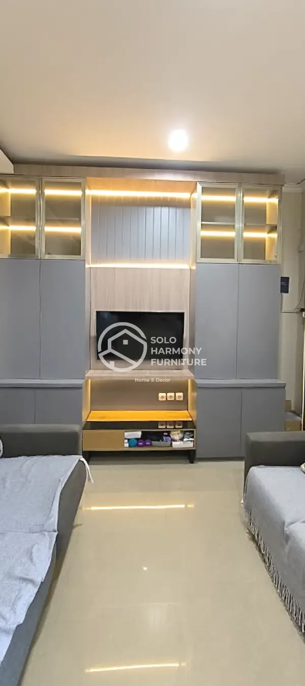 Backdrop TV Backdrop Tv di Citra Buana Residence, Colomadu, Karanganyar — Solo Harmony Furniture
