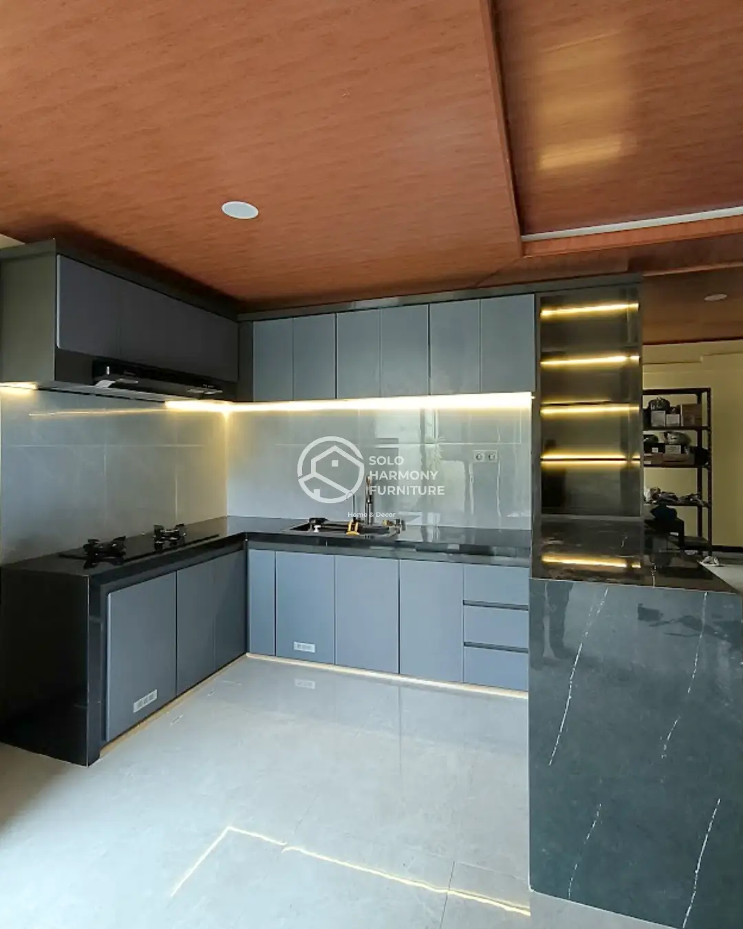 Kitchen Set Kitchen Set Elegan di Sukoharjo — Solo Harmony Furniture