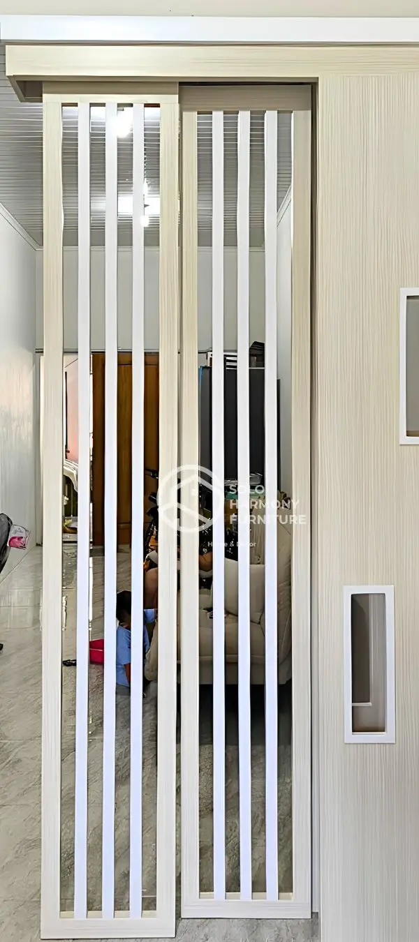 Interior custom Partisi Sliding Minimalis — Bu Riska di Sumber, Banjarsari, Solo · Solo Harmony Furniture Soloraya