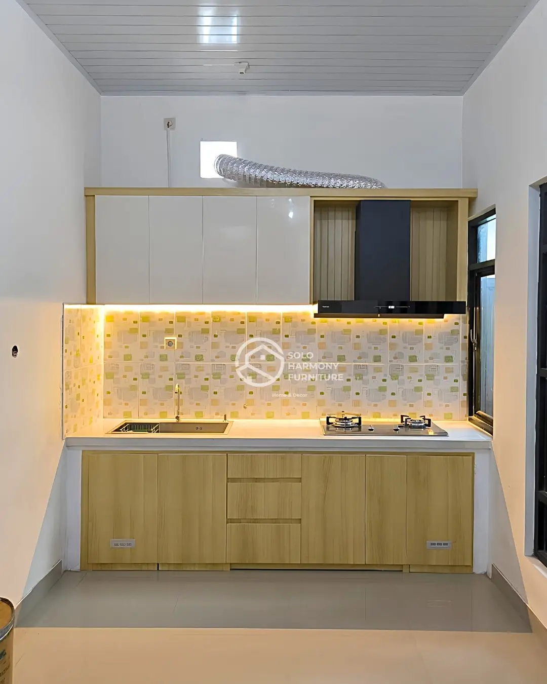 Kitchen Set Kitchen Set Straight Layout Wood & White di Gentan, Sukoharjo — Solo Harmony Furniture
