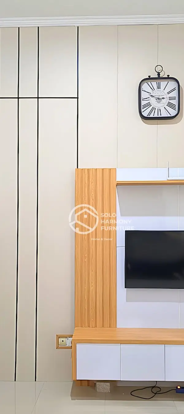 Wall Panel Minimalis Modern — Interior di Kartasura · Solo Harmony Furniture Soloraya