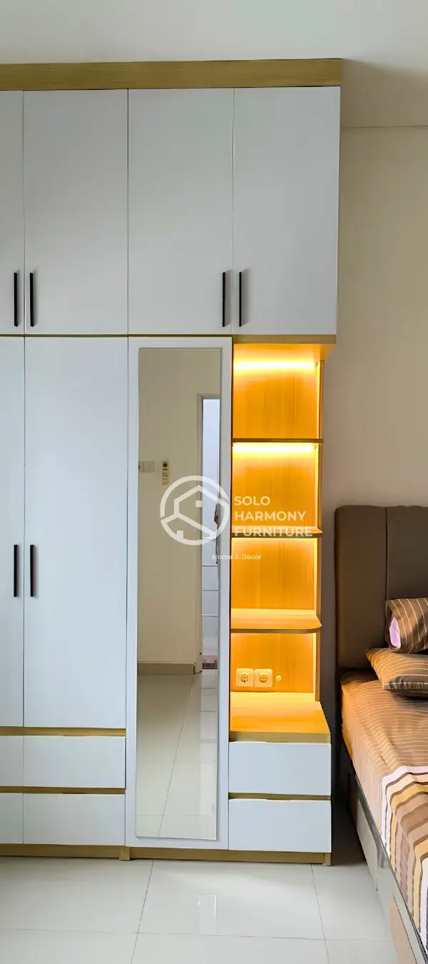 Lemari Custom Lemari Pakaian Minimalis Multifungsi di Citra Buana 1, Colomadu, Karanganyar — Solo Harmony Furniture